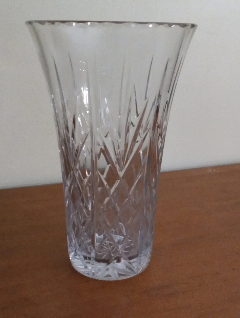 Vintage Royal Gallery 24% Lead Crystal Flared Flower Vase Croatia